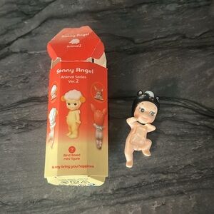 NIB Sonny Angel Animal Series Ver. 2 Skunk